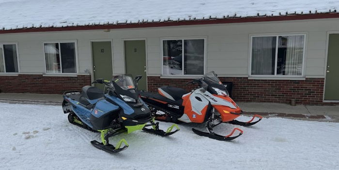 Knollwood Inn - Web Listing (newer photo)